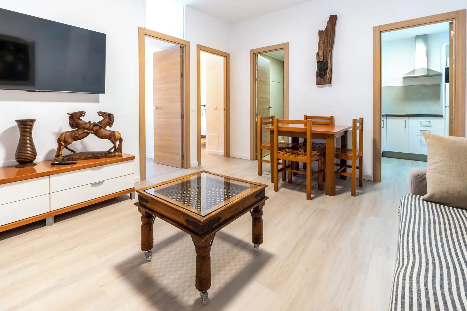 Apartamentos Cel Blau — room