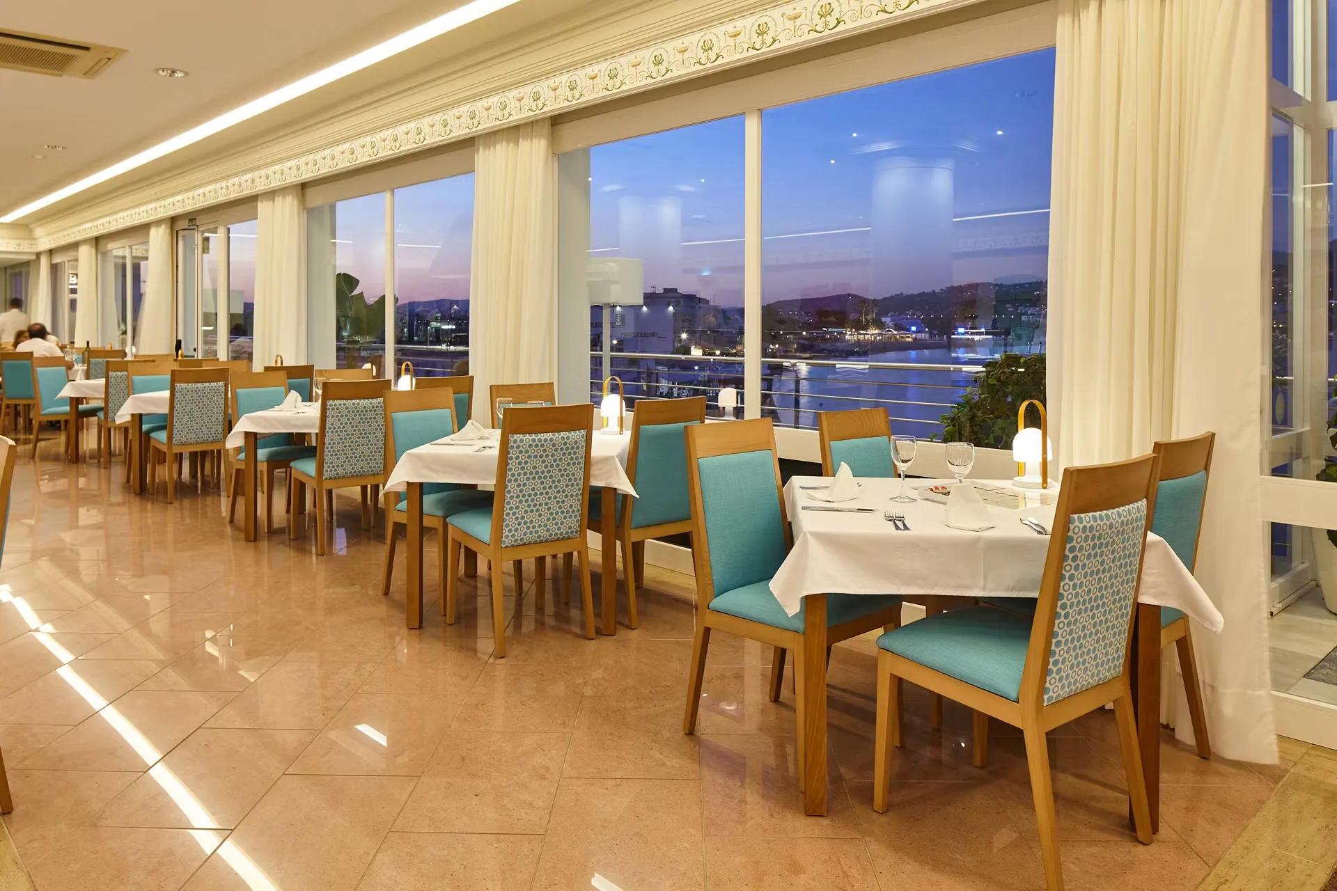 Hotel Argos