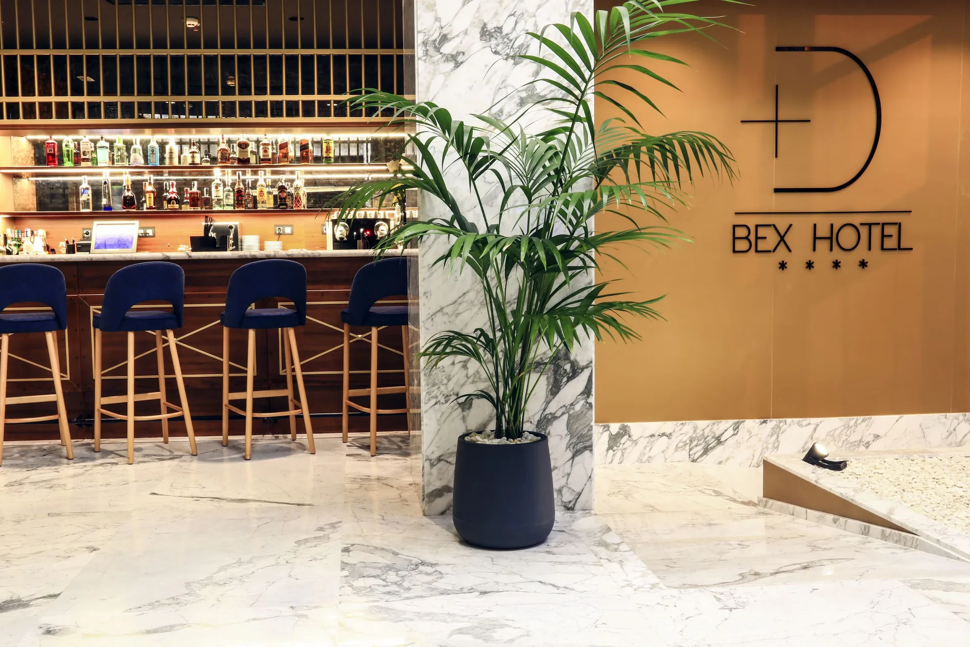 Design Plus Bex Hotel — restaurant