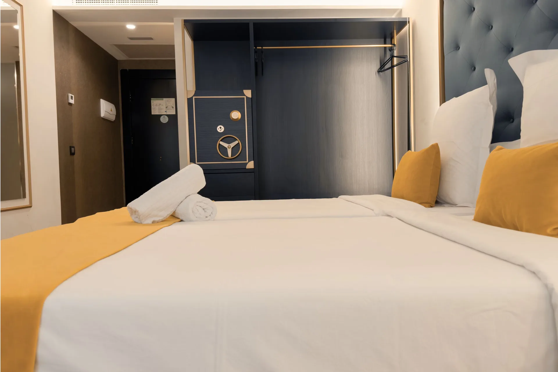 Design Plus Bex Hotel — room