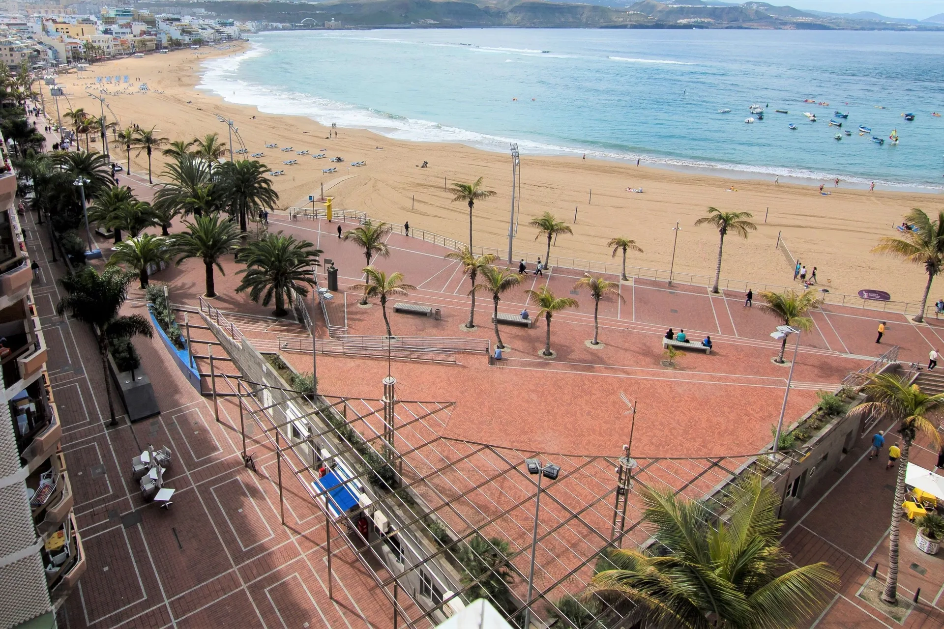 Hotel Aloe Canteras — beach