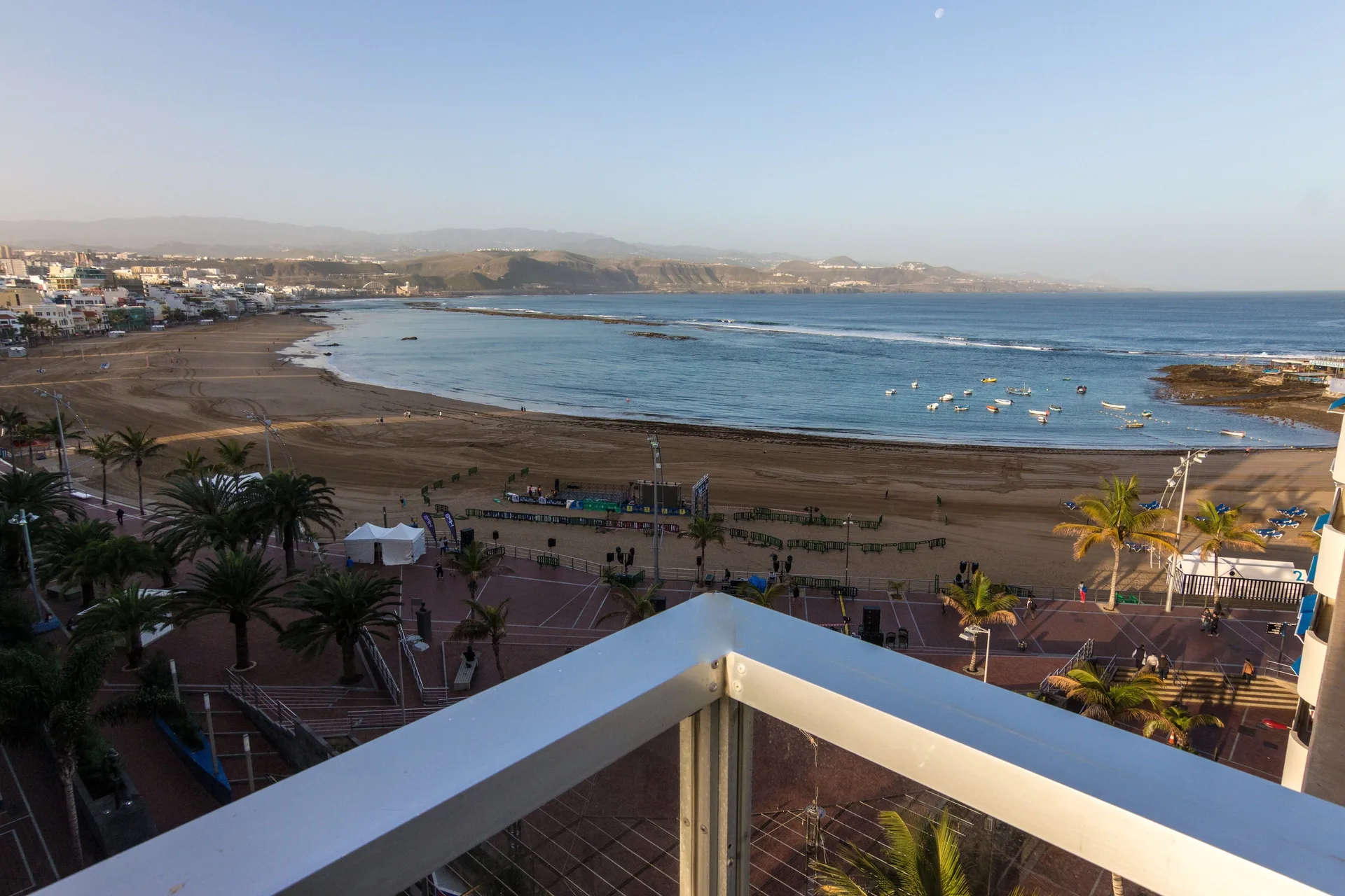 Hotel Aloe Canteras — beach