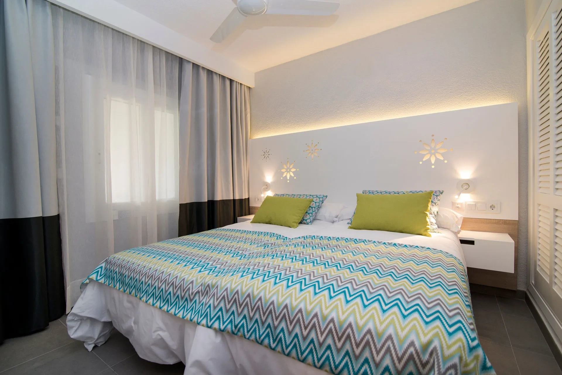 TUI MAGIC LIFE Cala Pada — room