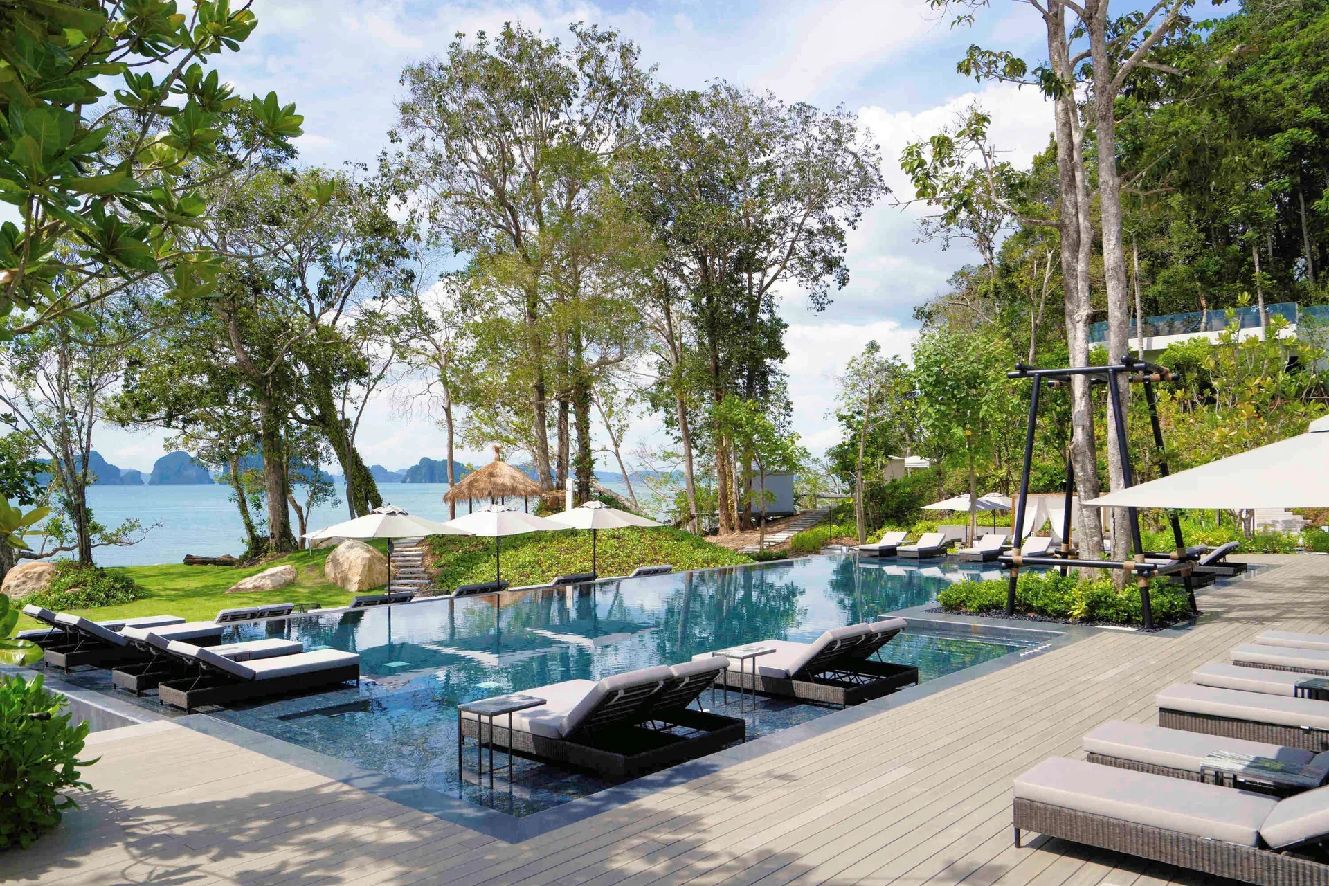 Banyan Tree Krabi — pool