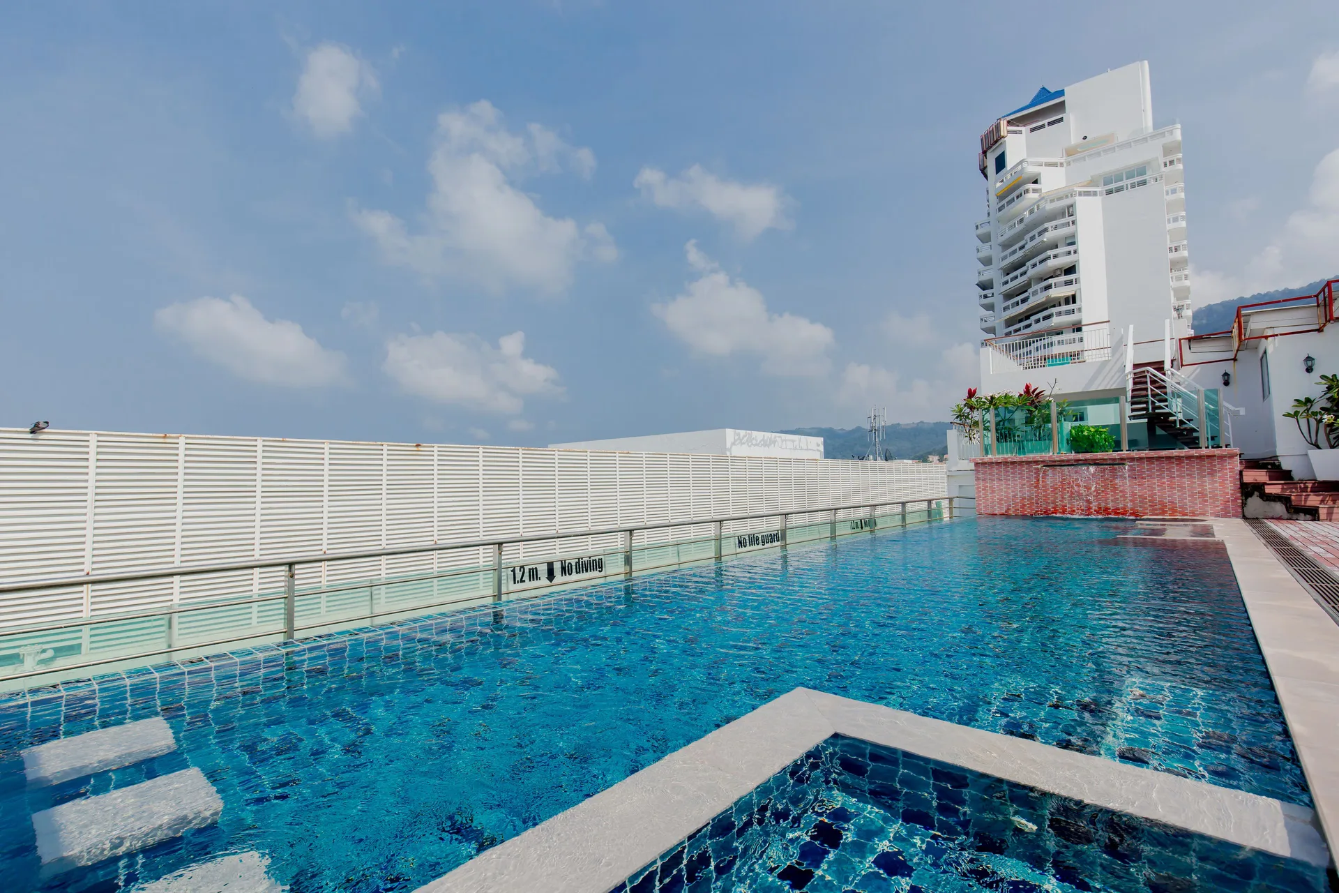 Aspery Hotel — pool