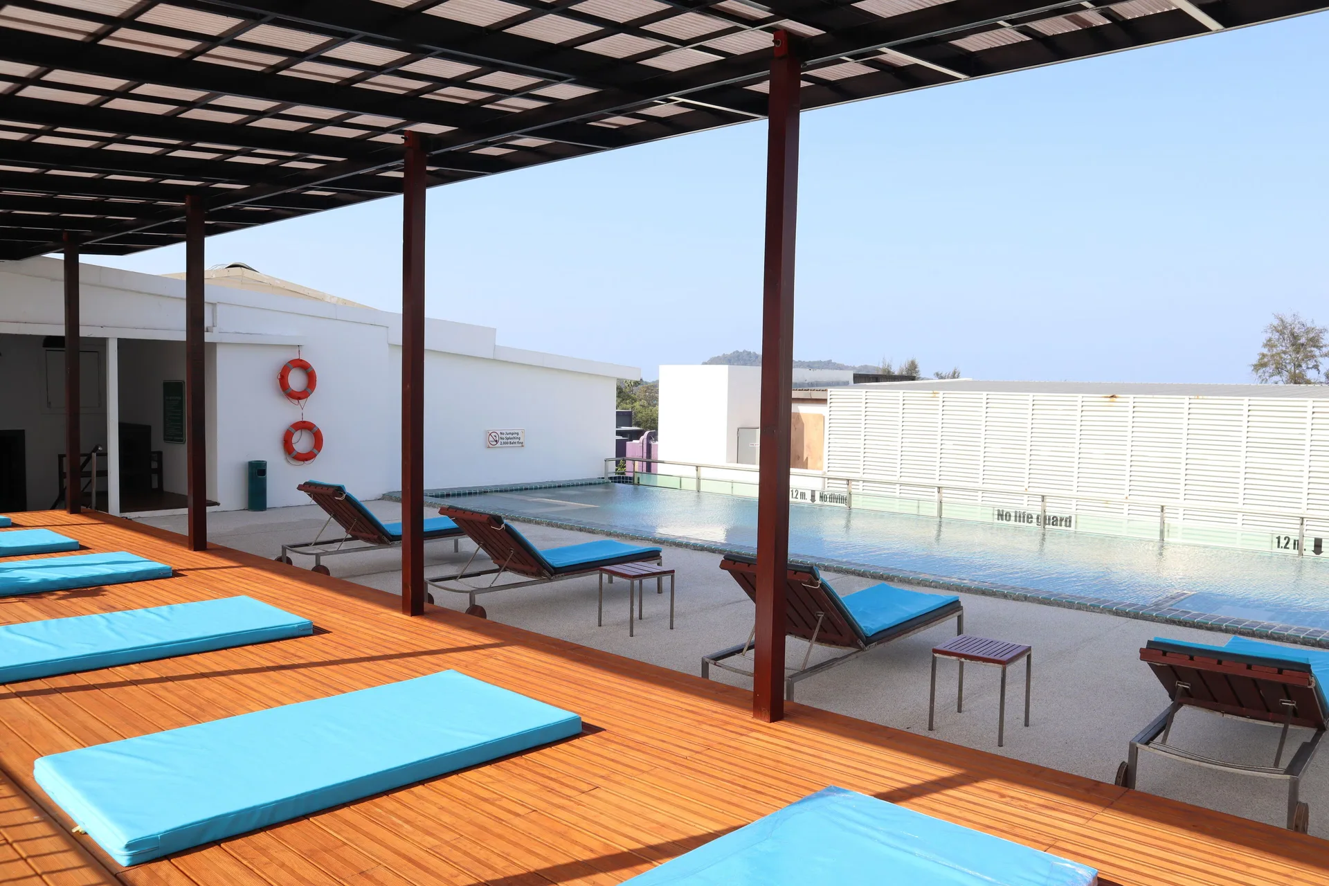 Aspery Hotel — pool