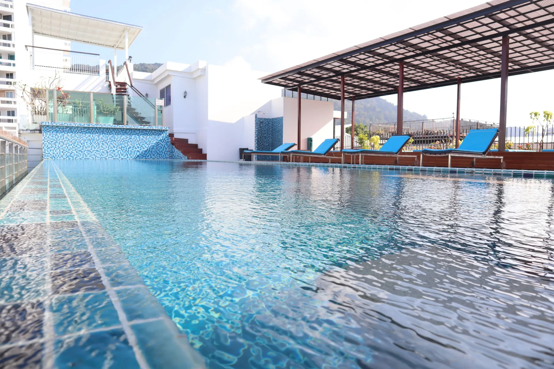 Aspery Hotel — pool