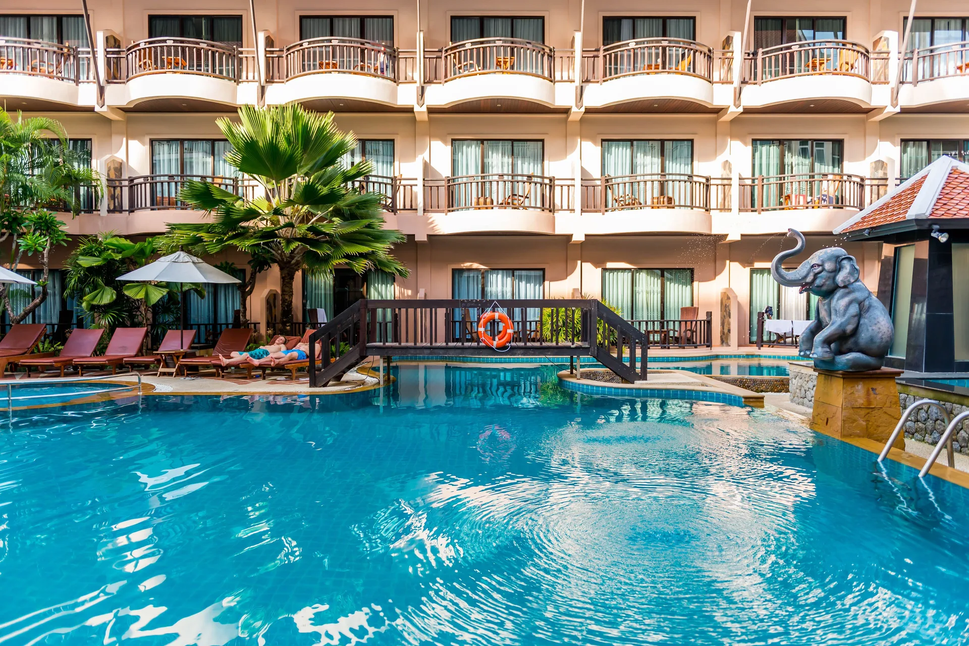 Nipa Resort — pool