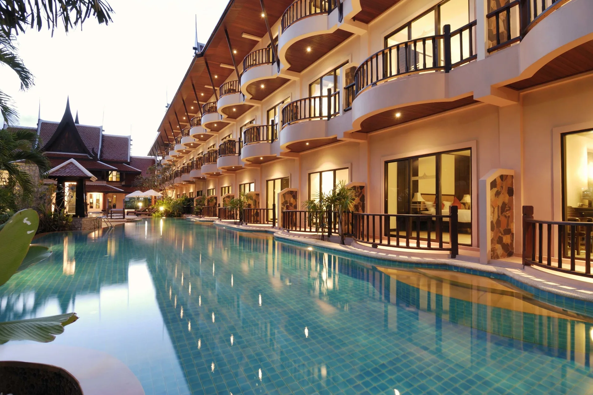 Nipa Resort — pool