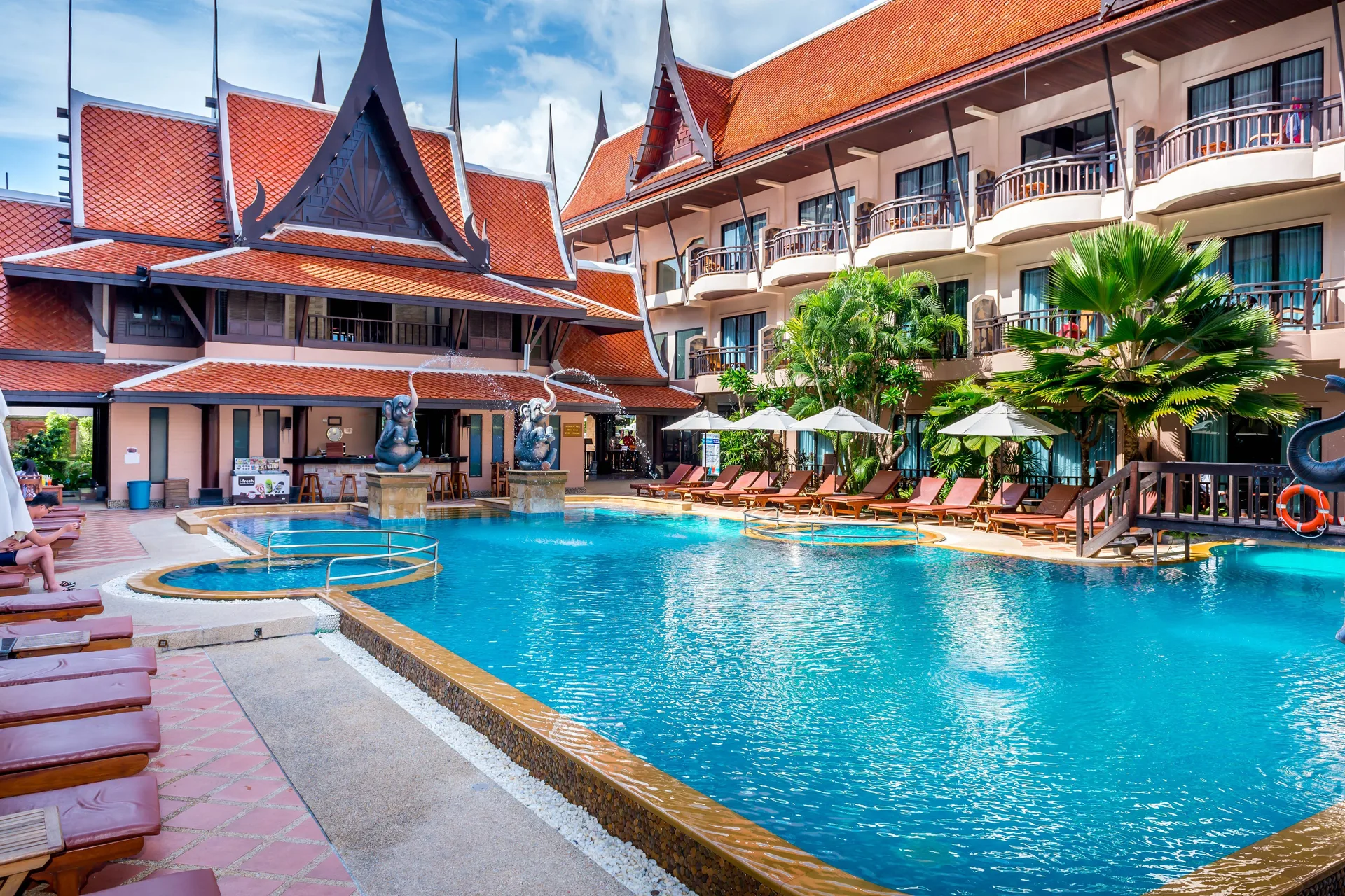 Nipa Resort — pool