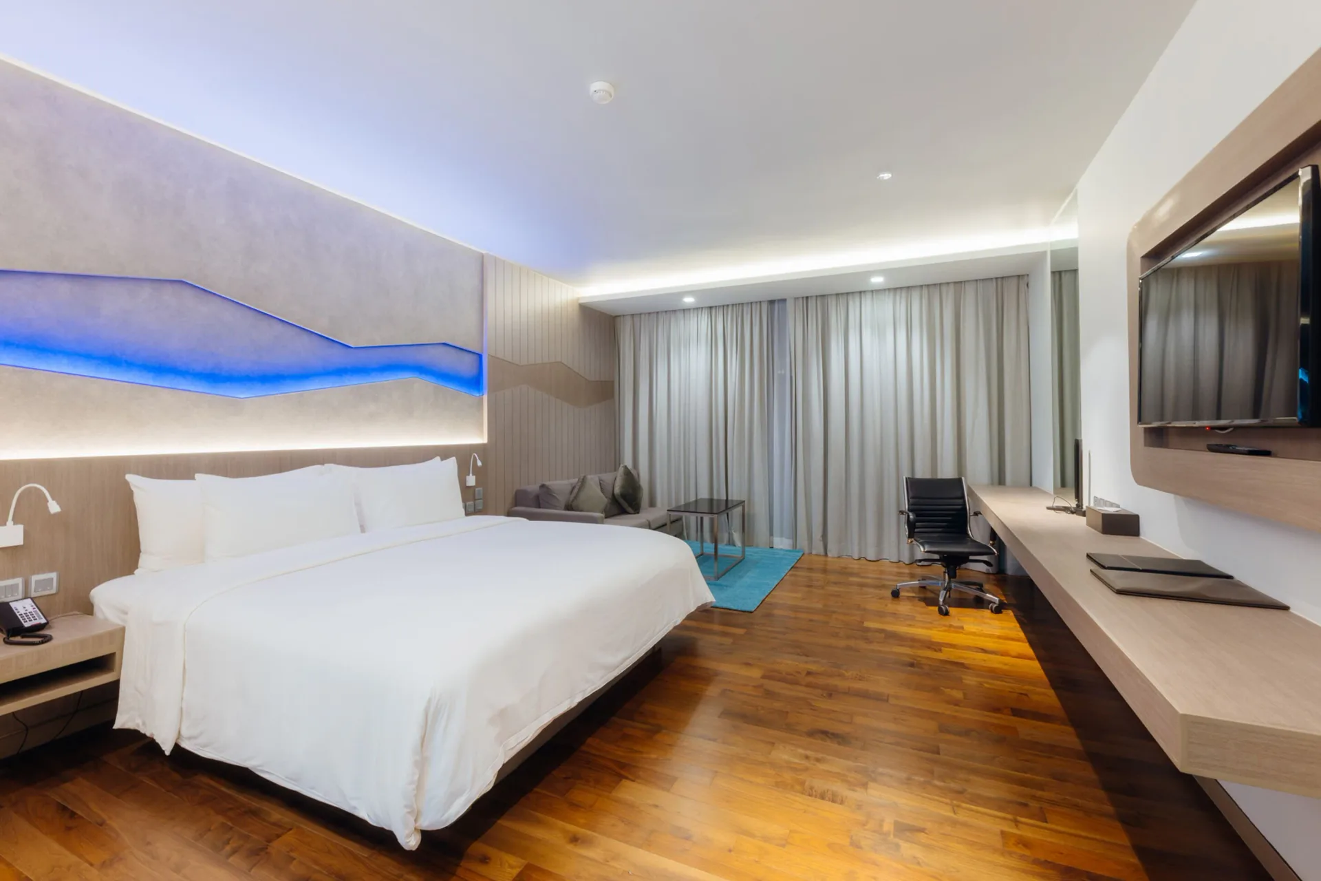 Oceanfront Beach Resort — room