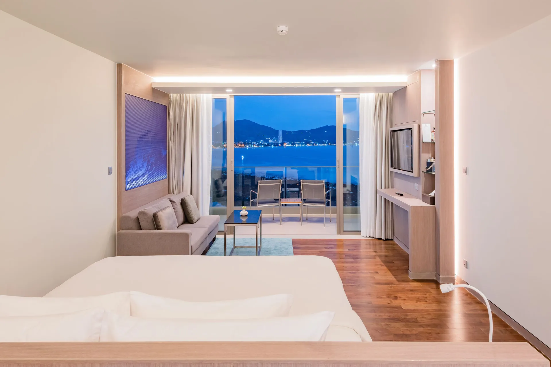 Oceanfront Beach Resort — room