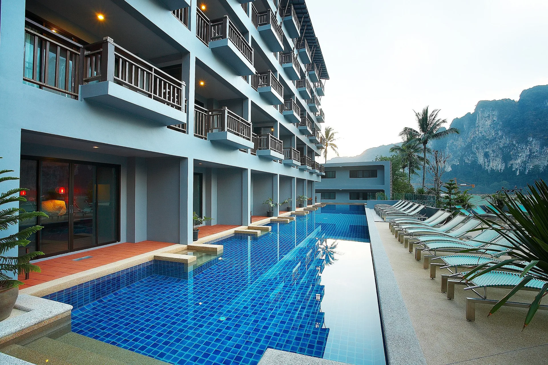 Krabi Chada Resort — pool