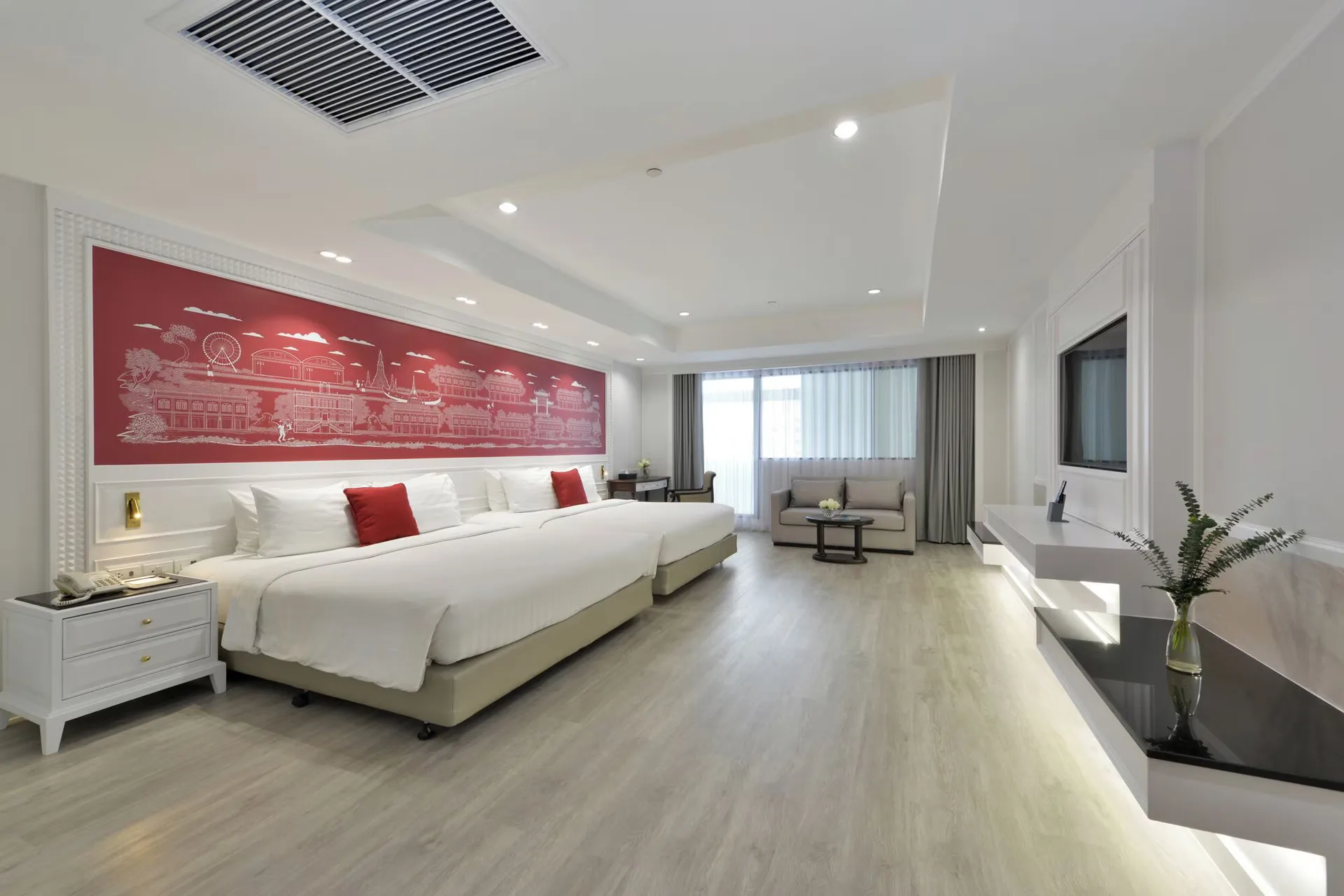 Centre Point Plus Hotel Silom — room