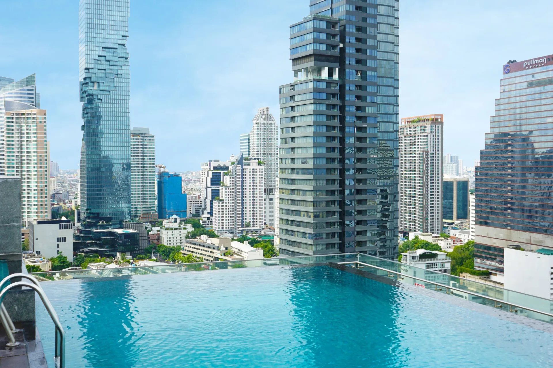 Amara Bangkok — pool