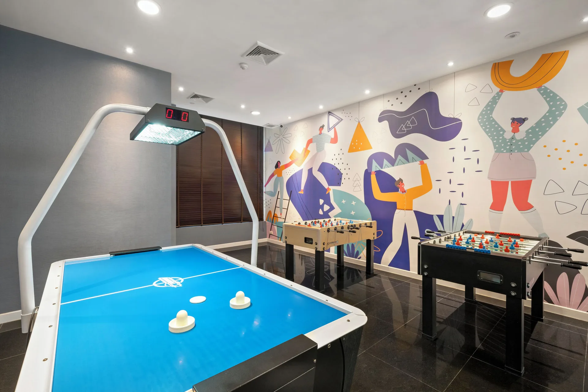 Grande Centre Point Ratchadamri — pool