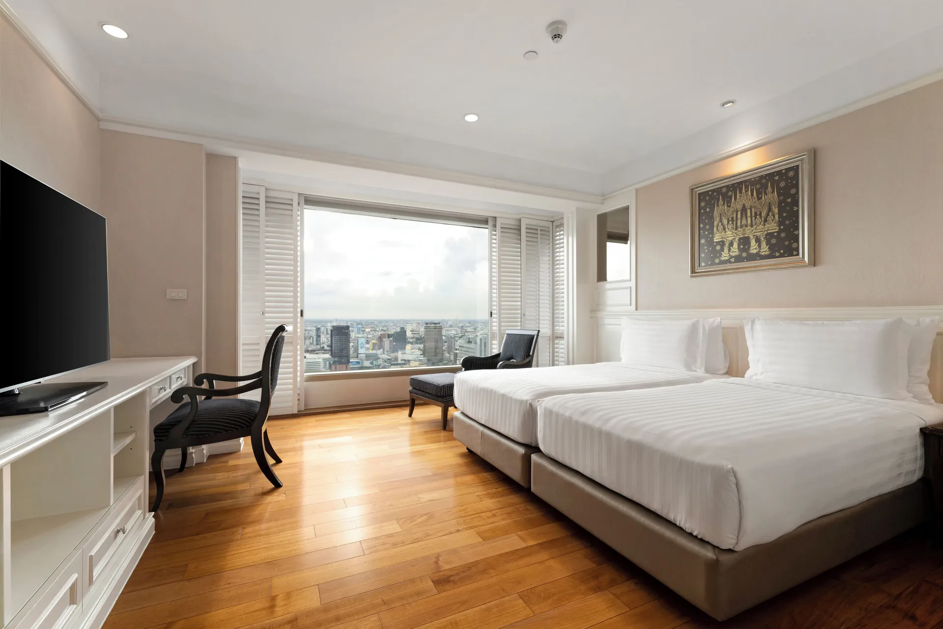 Grande Centre Point Ratchadamri — room