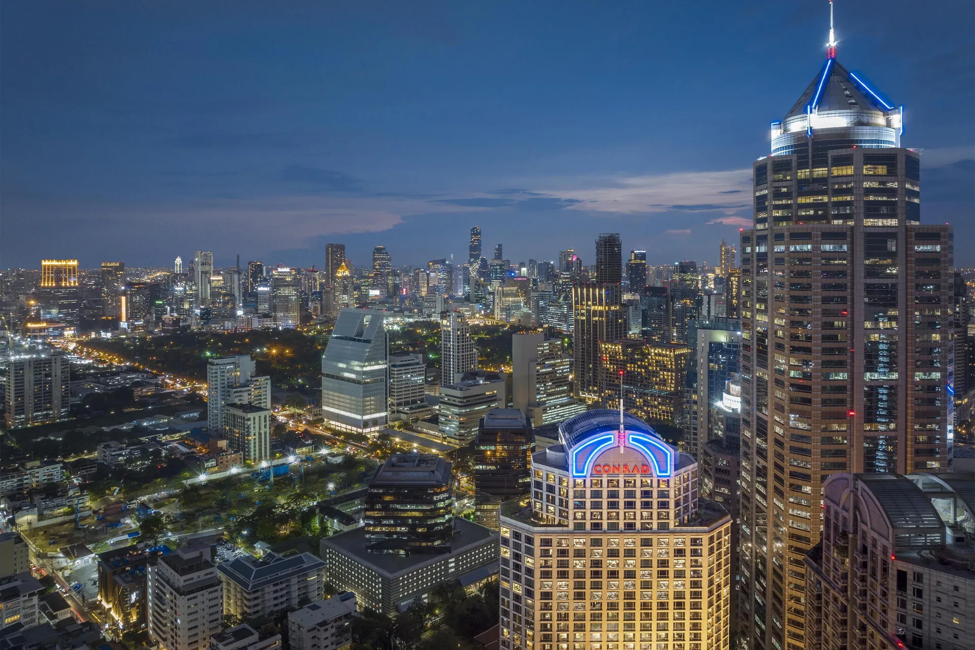 Conrad Bangkok — exterior