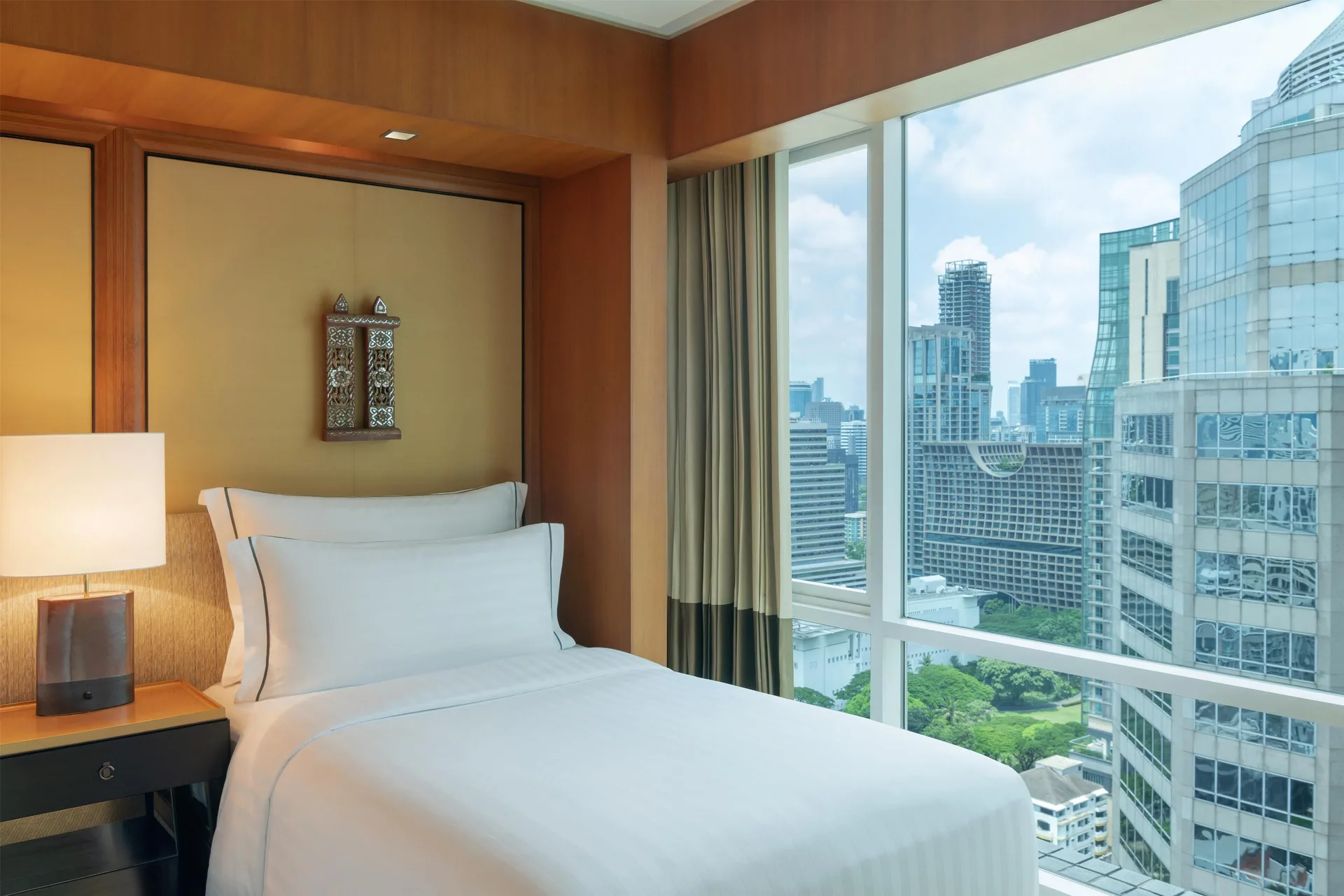 Conrad Bangkok — room