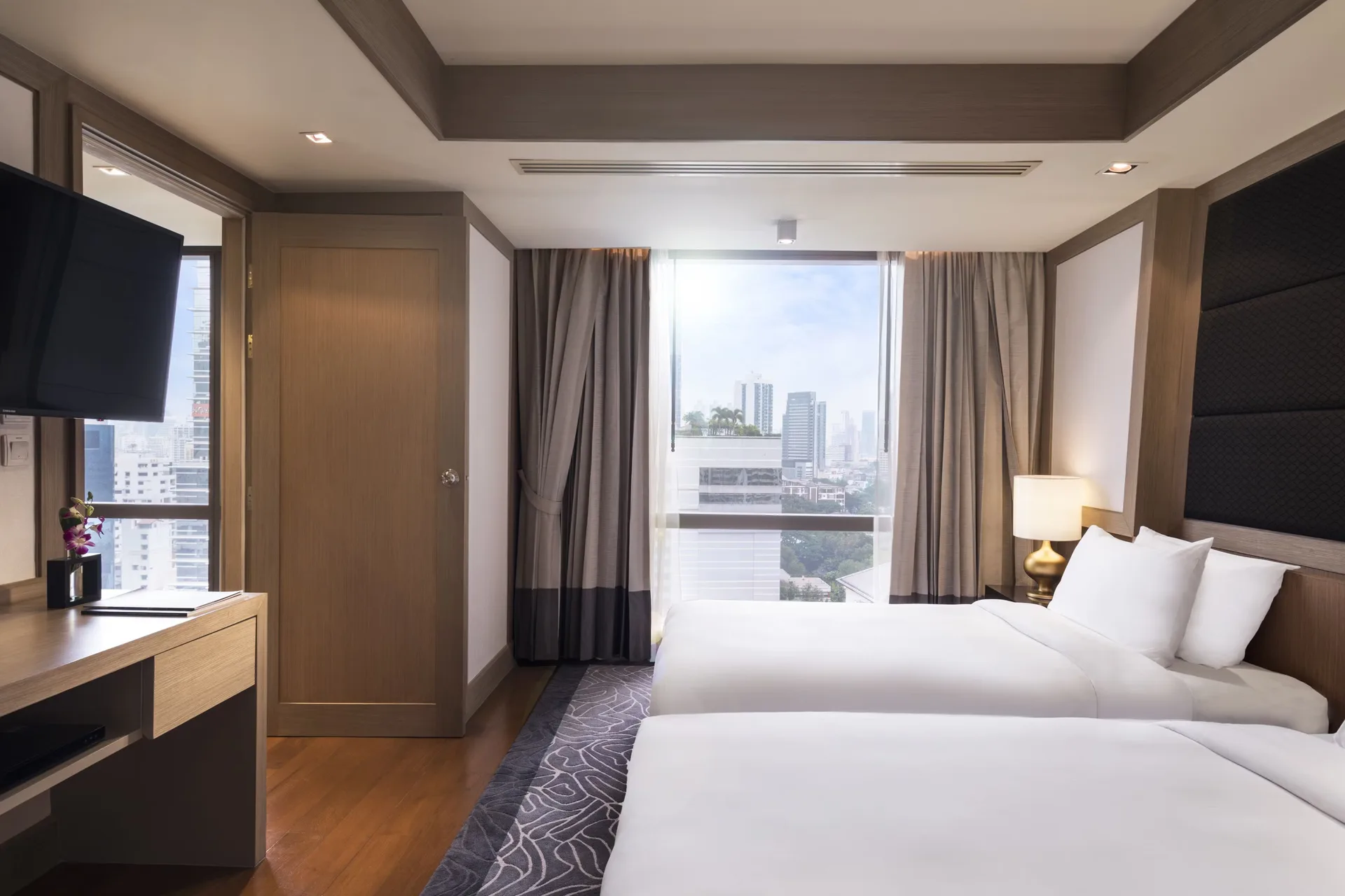 Banyan Tree Bangkok — room