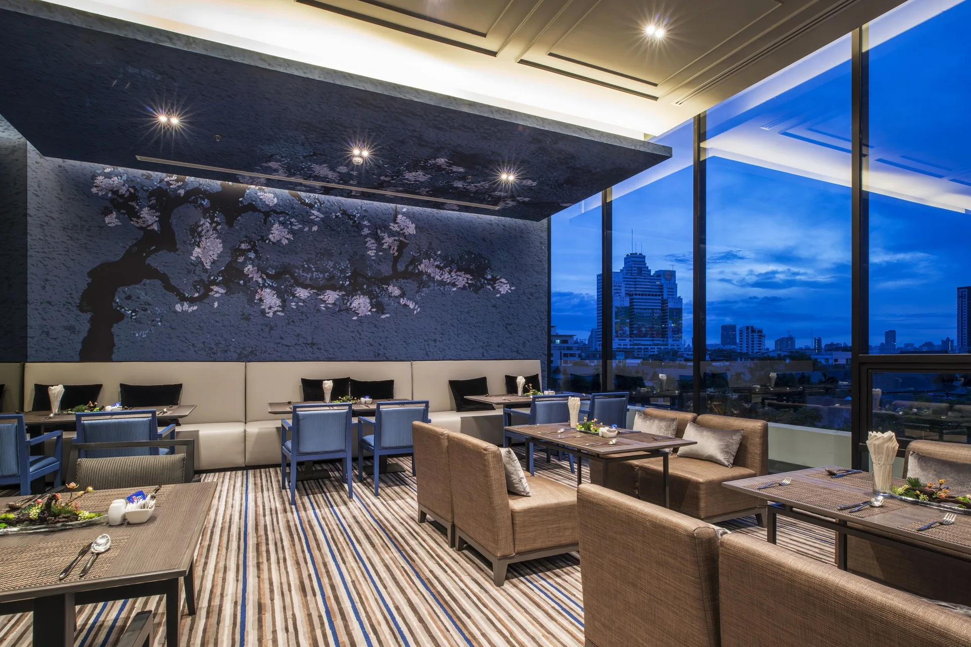 Chatrium Sathon Bangkok — restaurant