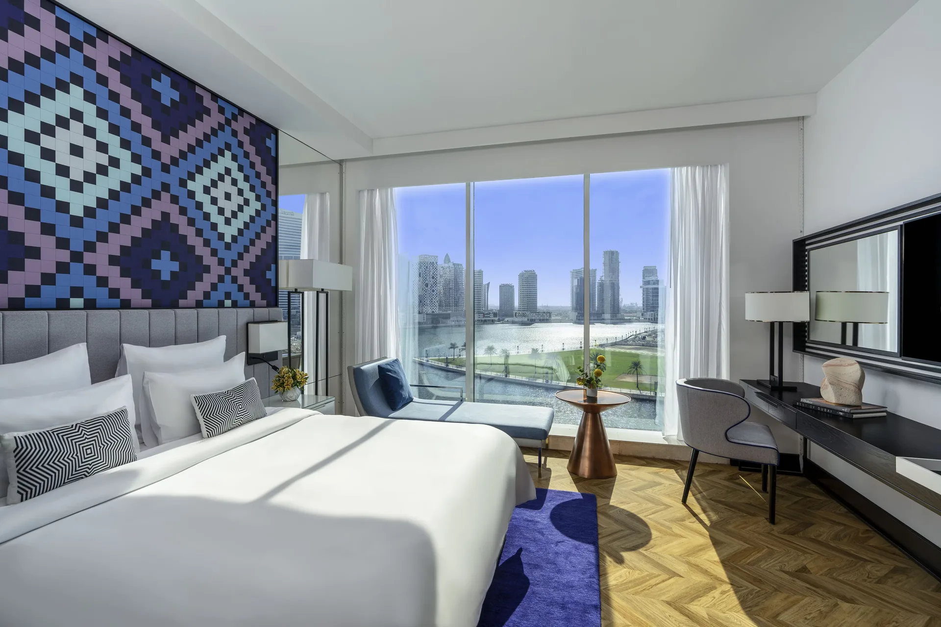Pullman Dubai Downtown — room