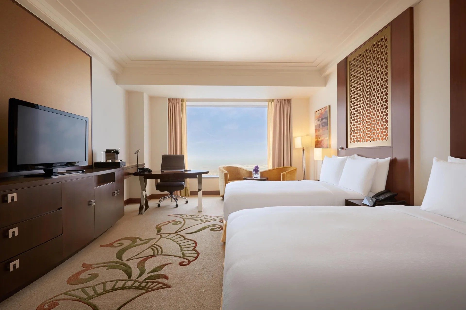 Conrad Dubai — room