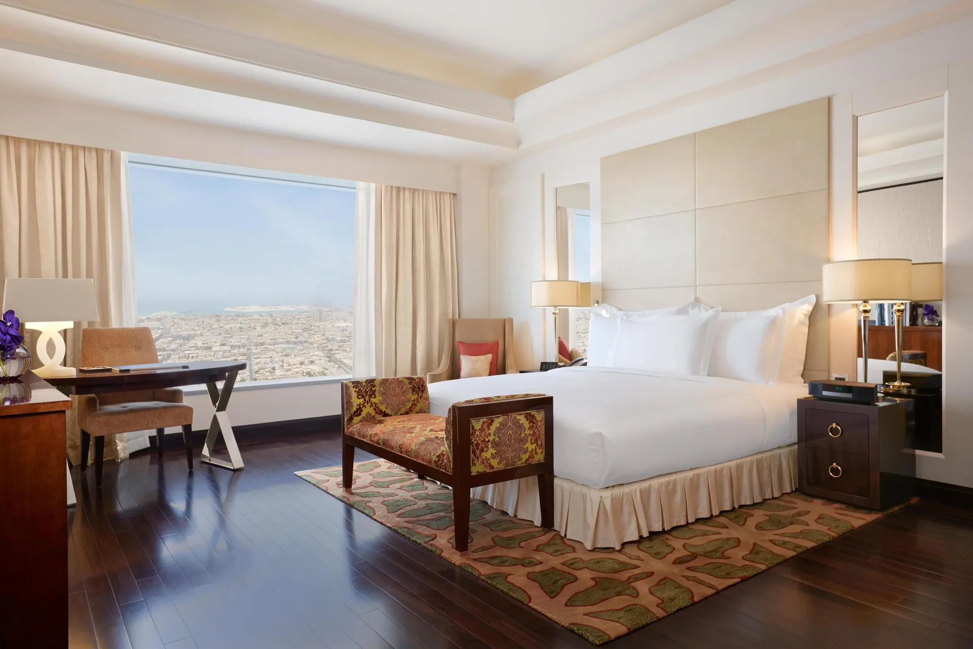 Conrad Dubai — room