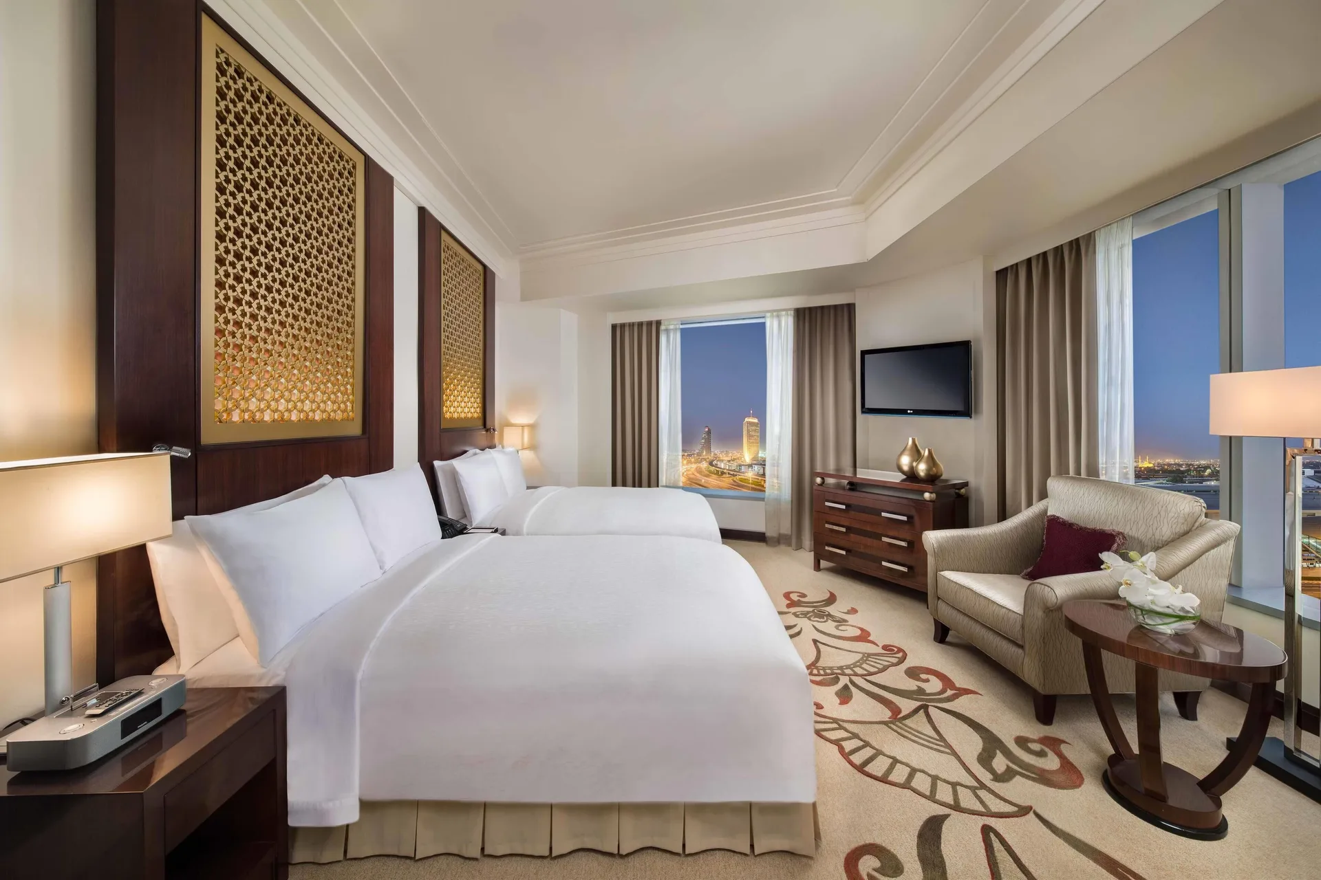 Conrad Dubai — room