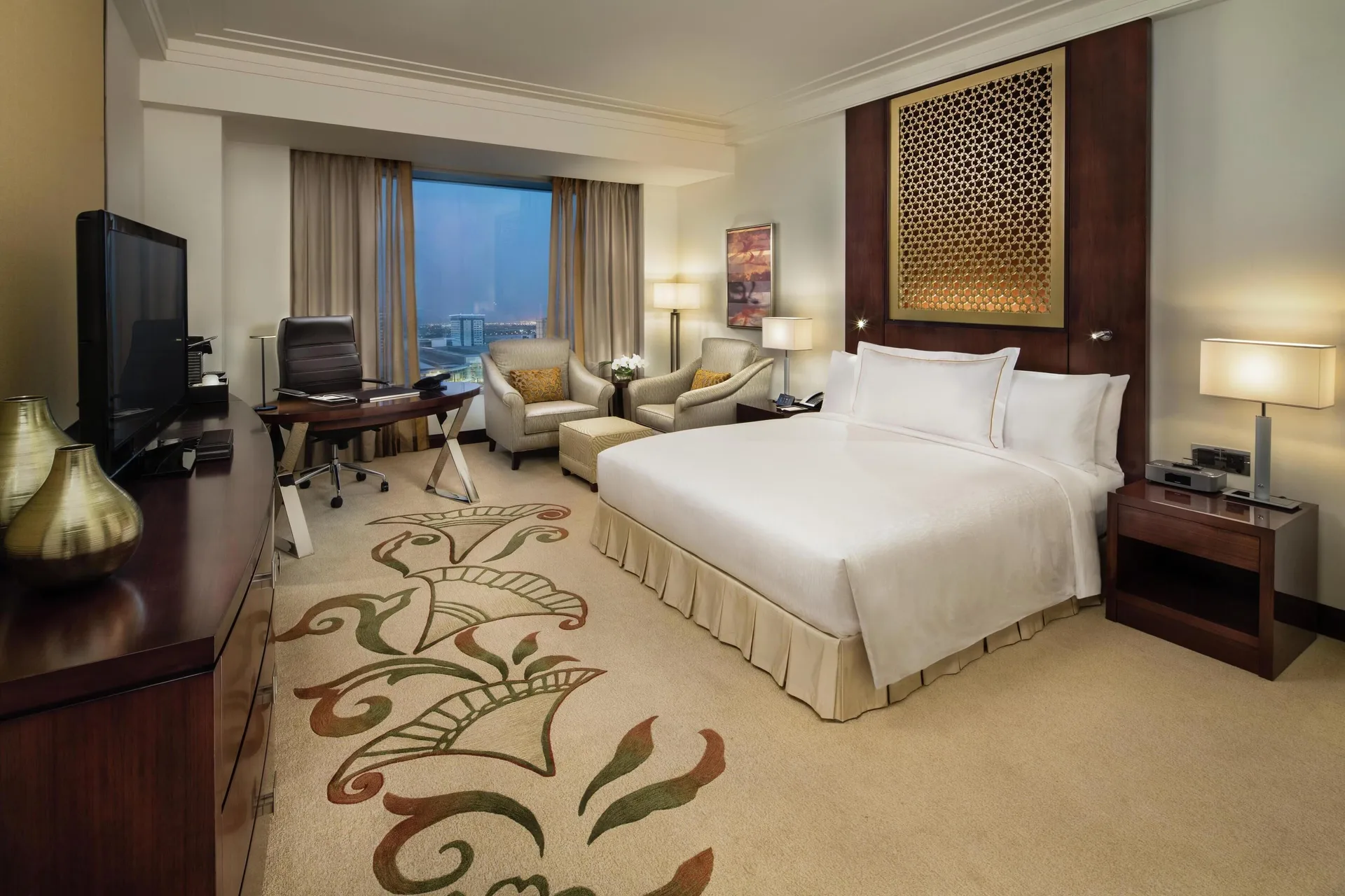 Conrad Dubai — room