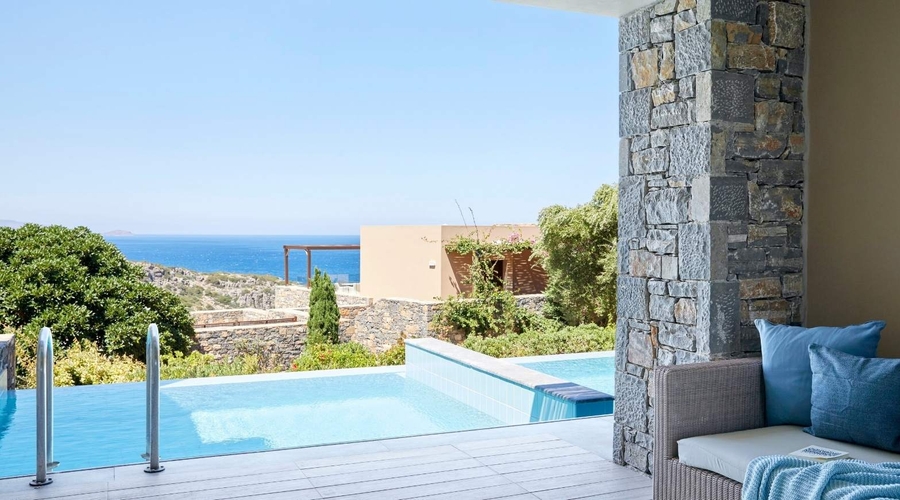 Daios Cove — room