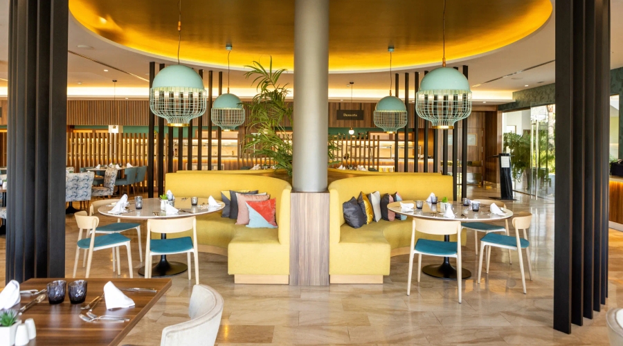 Zafiro Palace Palmanova — restaurant