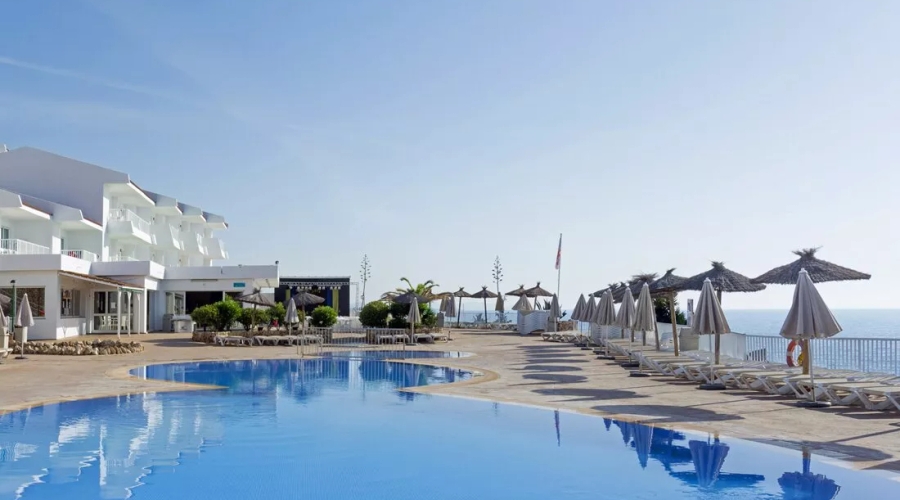 HSM Calas Park — pool