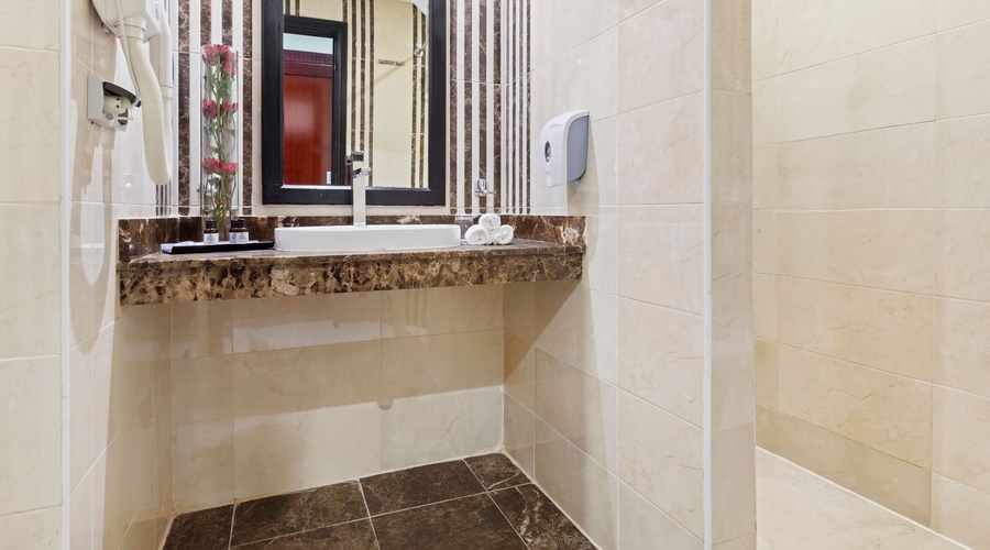 Hotel Aqua Fun Club Marrakech - All Inclusive — bathroom