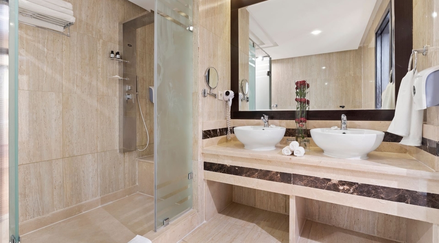 Hotel Aqua Fun Club Marrakech - All Inclusive — bathroom