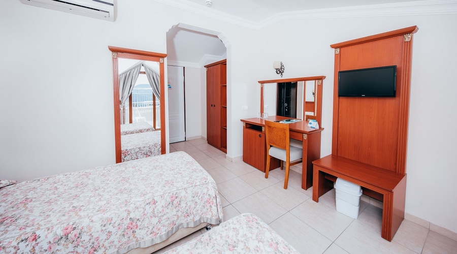Yel Holiday Resort — room