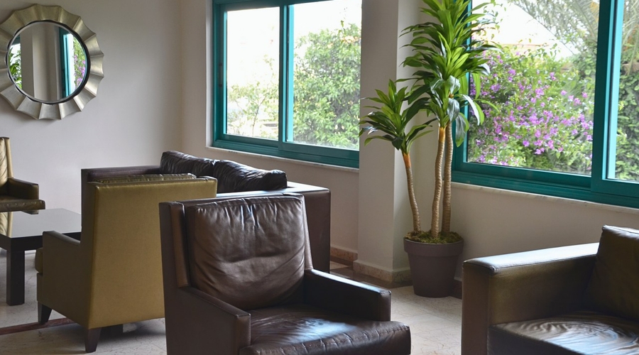 Tropical Beach Hotel — lounge