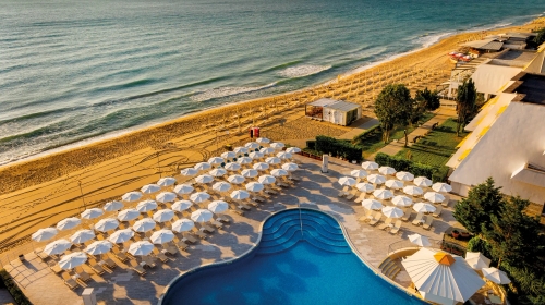 AluaSun Helios Beach