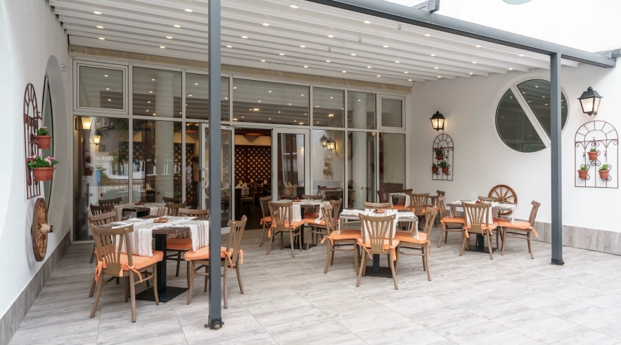 AluaSun Helios Beach — restaurant