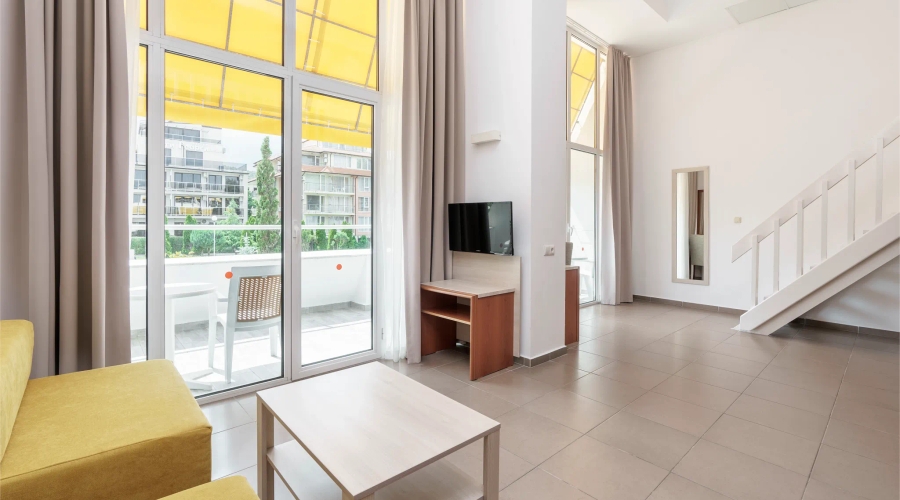 AluaSun Helios Beach — room