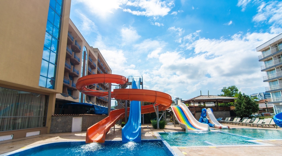 Tiara Beach — waterslides