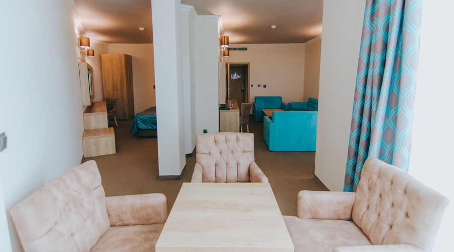 Tiara Beach — room