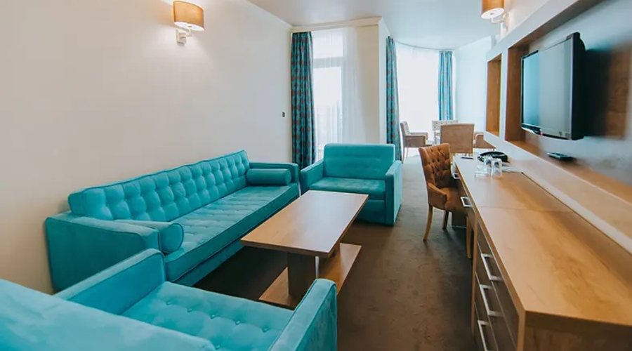 Tiara Beach — room