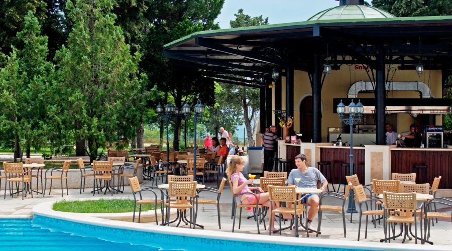 Sol Nessebar Palace — bar