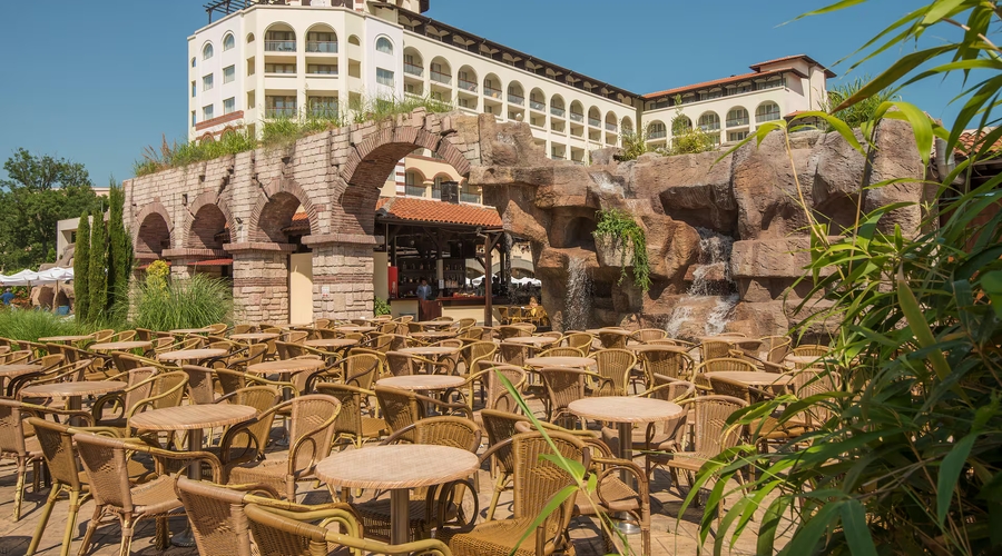 Melia Sunny Beach — seatingOutdoor