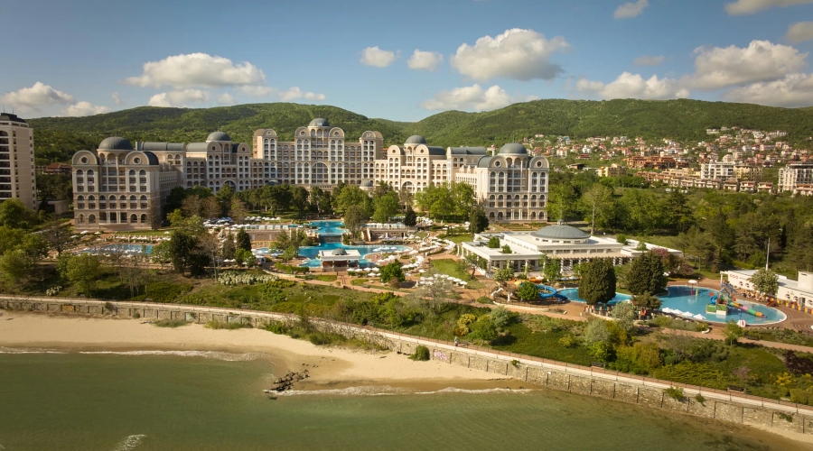 Dreams Sunny Beach Resort & Spa — beach