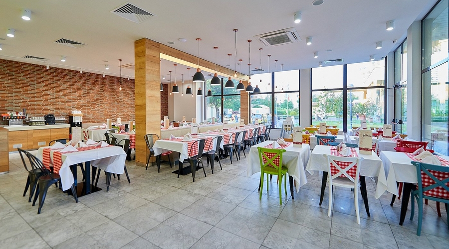 Laguna Park & Aqua Club — restaurant