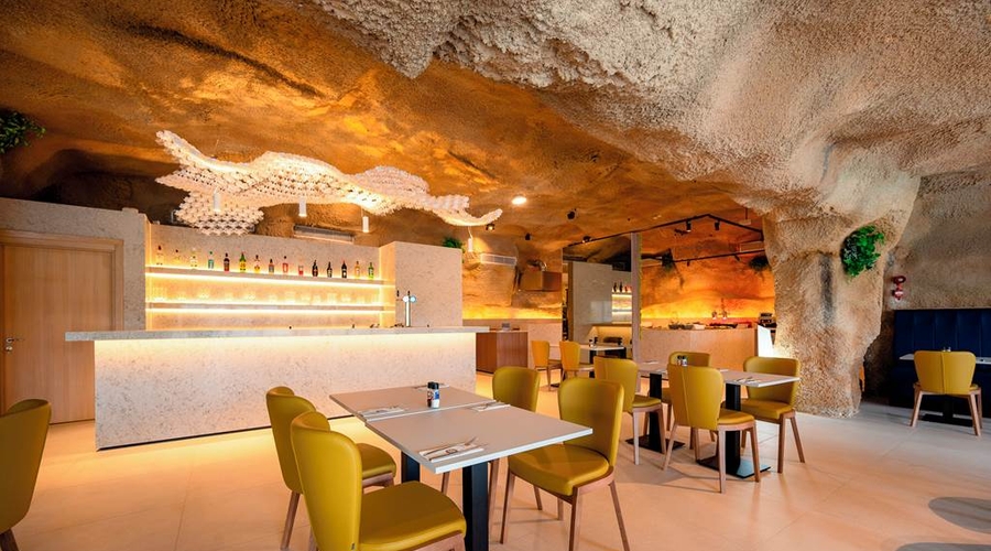 db Seabank Resort & Spa — bar