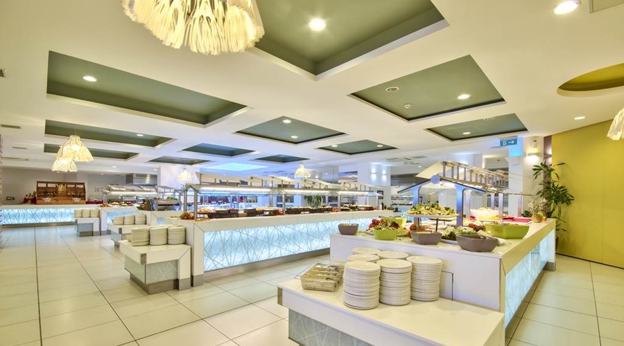 db Seabank Resort & Spa — restaurant