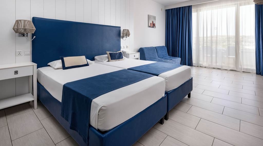 db Seabank Resort & Spa — room